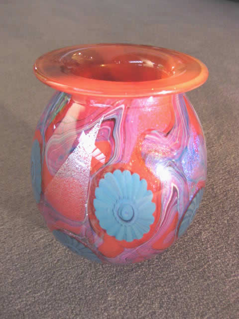 Deep
                    sea red vase