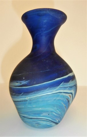 Swirl classic vase