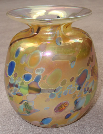 Mini
                      Vase Clear Rim with Colors