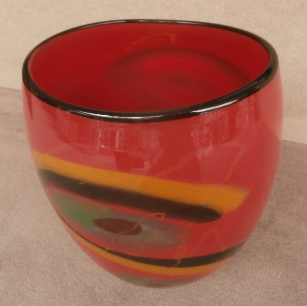 Nemtoi red oval
                  vase